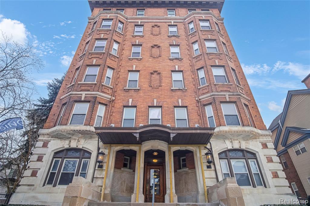 66 Adelaide Street, Detroit, MI 48201 — Photo 16