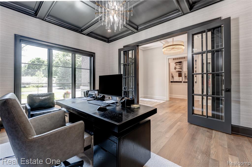 3370 Bloomcrest Drive, Bloomfield Hills, MI, 48304