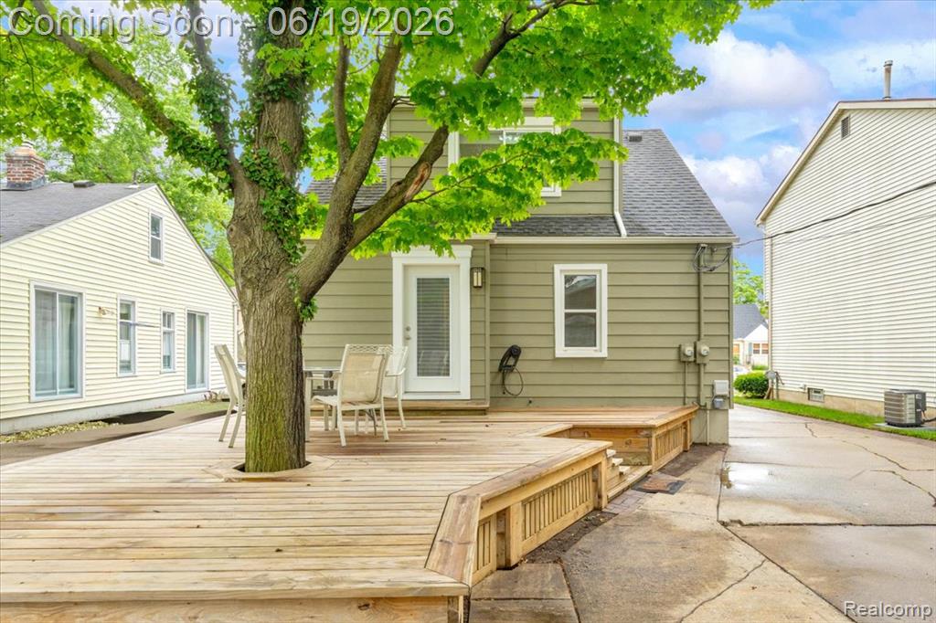 2957 Thomas Avenue, Berkley, MI 48072 — Photo 30