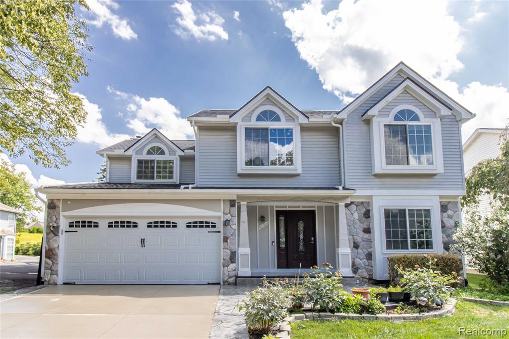 47302 Butler Lane, Novi, MI — front exterior