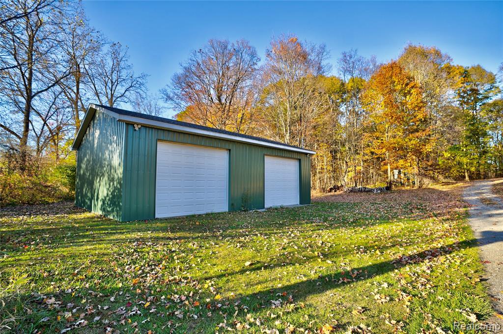 11154 Gale Road, Otisville, MI 48463 — Photo 60