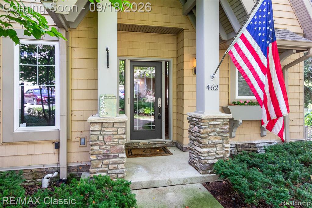 462 Pondview Lane - Photo 2