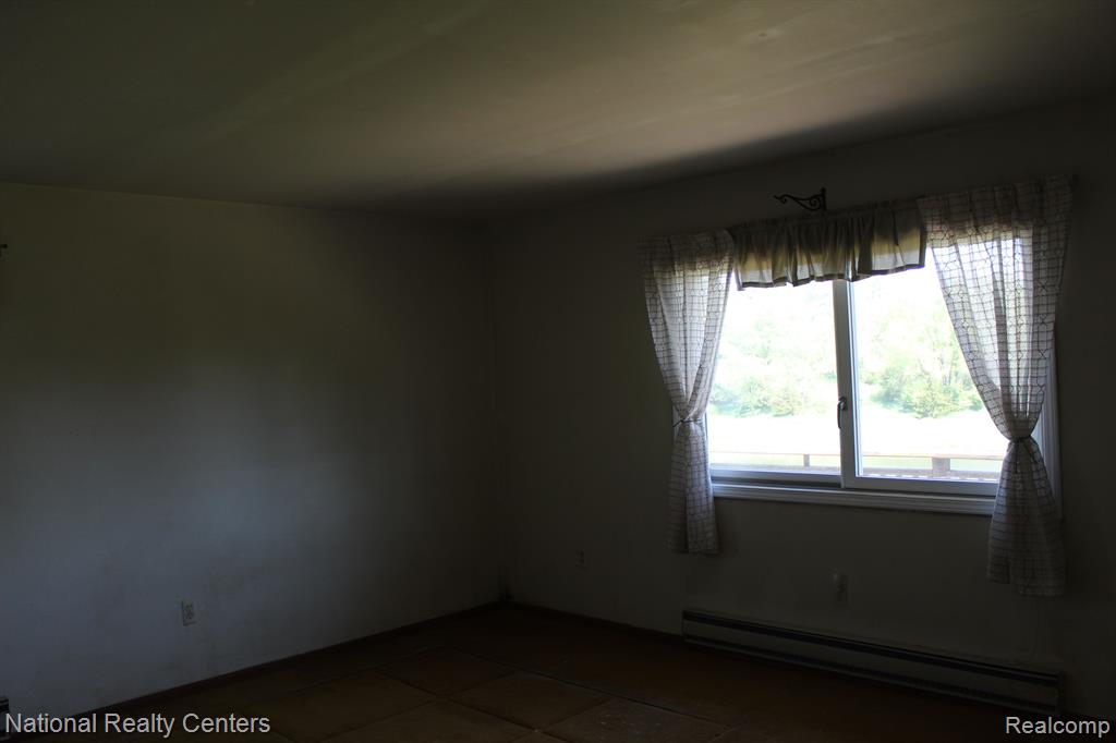 9720 QUEENS Drive, Manchester, MI 48158 — Photo 14