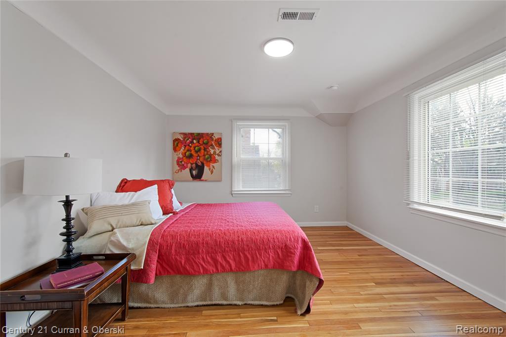 16166 Sunderland Road, Detroit, MI 48219 — Photo 14