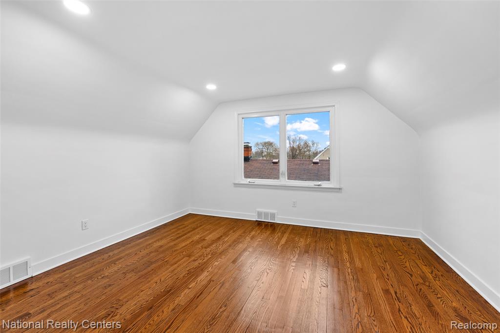 822 Phillips Avenue, Clawson, MI — Photo 24