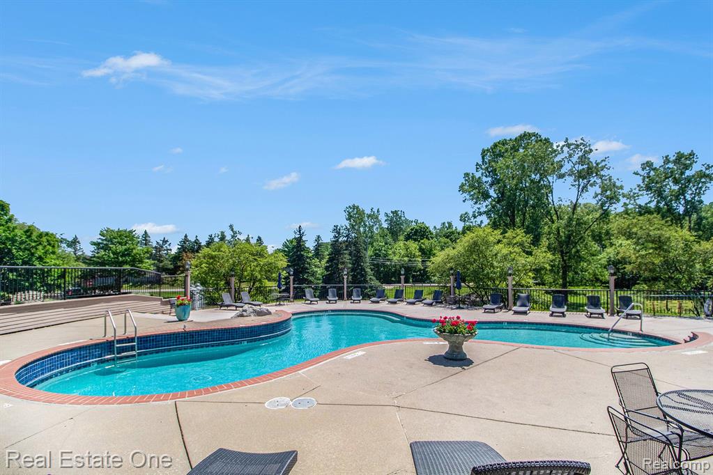 7311 GREEN FARM Road, West Bloomfield, MI — Photo 22
