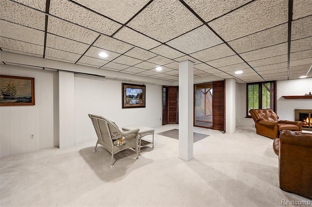968 Golfview Court, Rochester Hills, MI 48307 — Photo 30