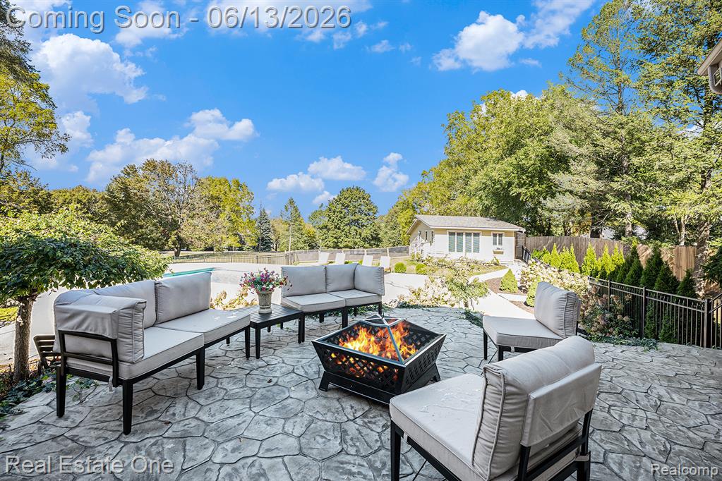 5772 N Rochester Road, Rochester, MI 48306 — Photo 9