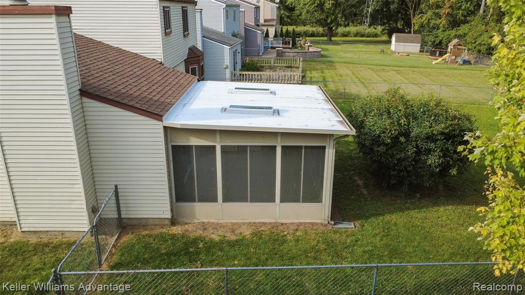 5671 Caren Drive, Ypsilanti, MI 48197 — Photo 30