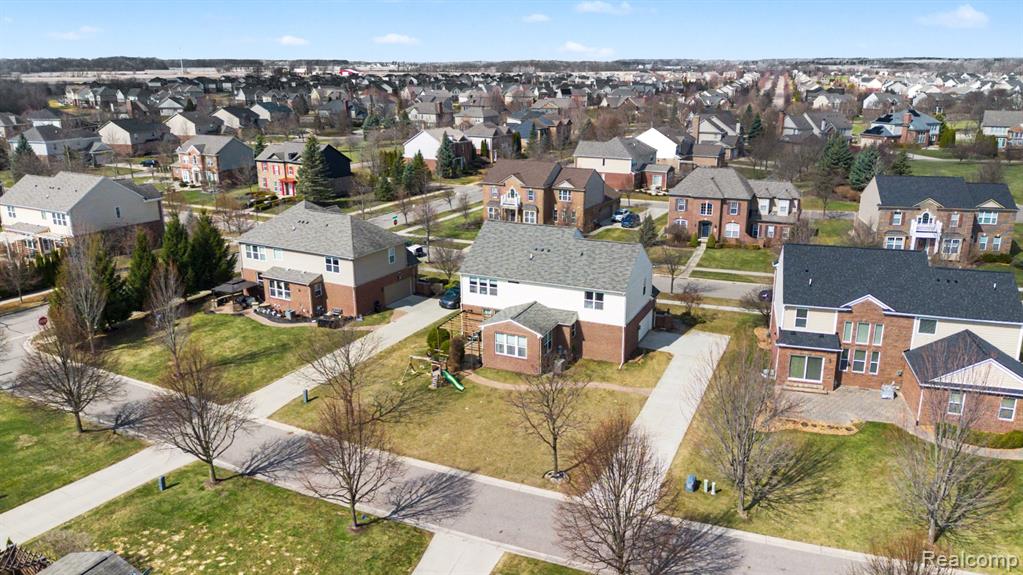 2417 PREMIER Lane, Canton, MI 48188 — Photo 41