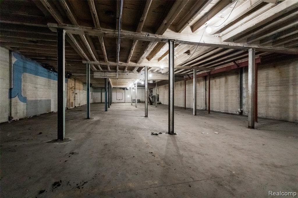 6532 Woodward Avenue, Detroit, MI 48202 — Photo 14