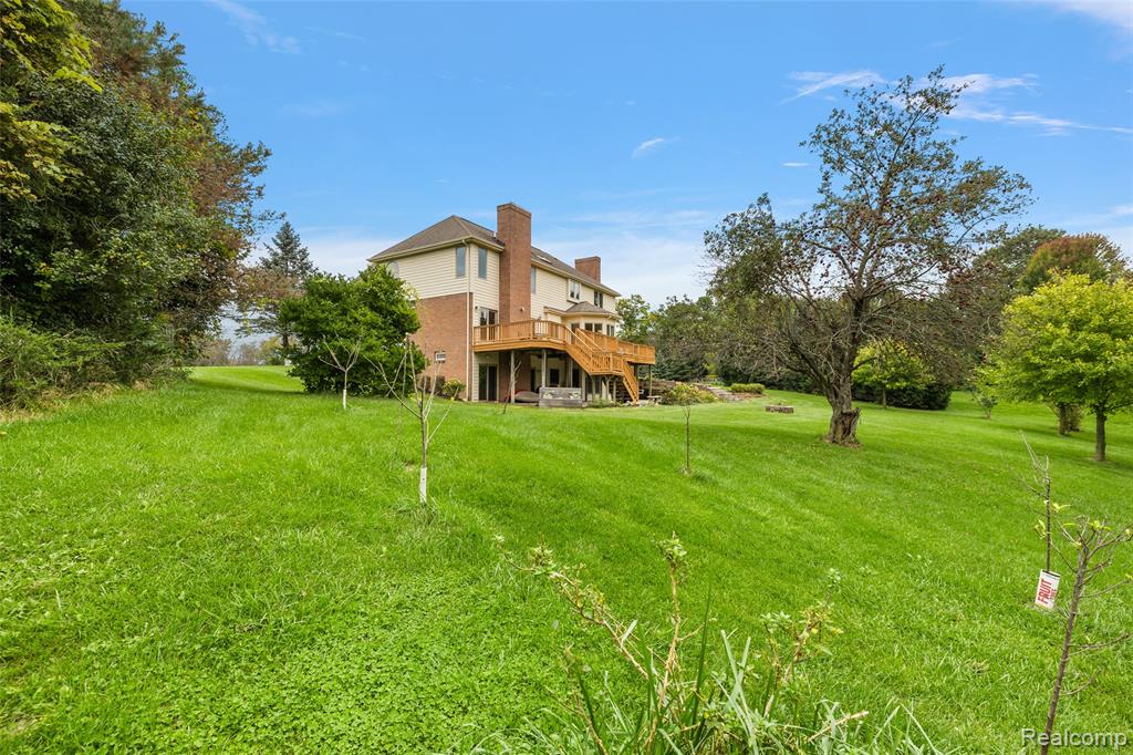 190 Sequoia Lane, Leonard, MI 48367 — Photo 55