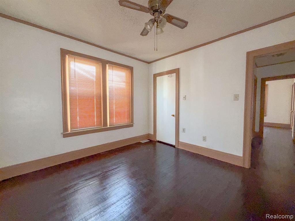9392 Woodside Street, Detroit, MI 48204 — Photo 15