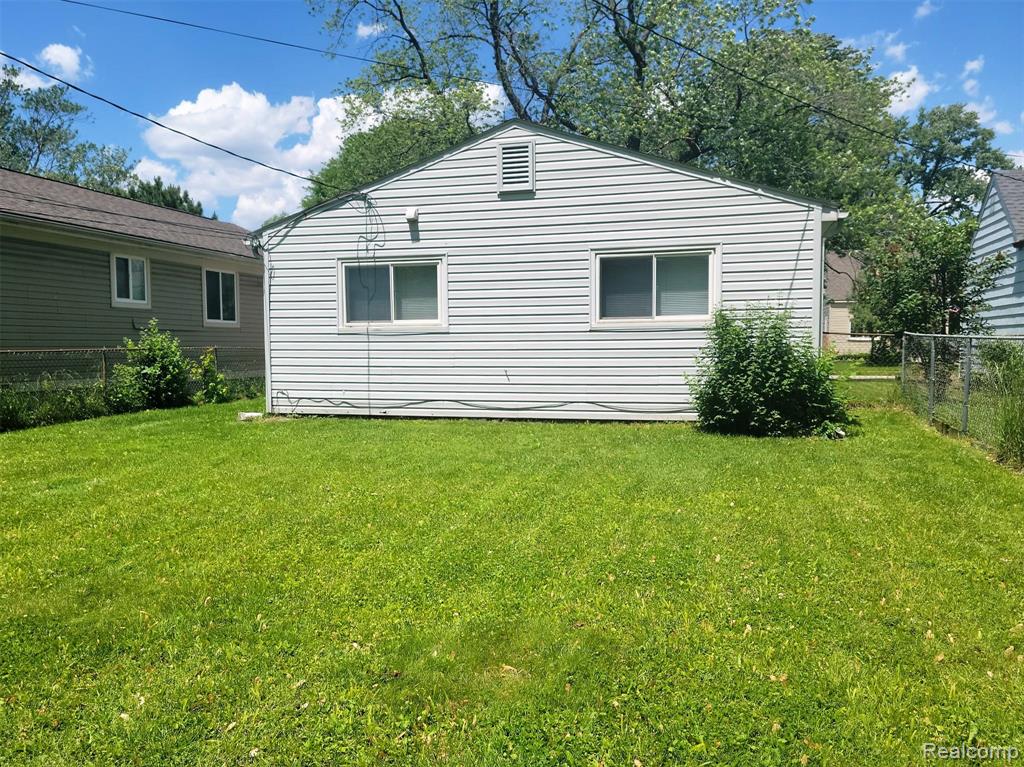 87 W Barrett Avenue, Madison Heights, MI 48071 — Photo 16