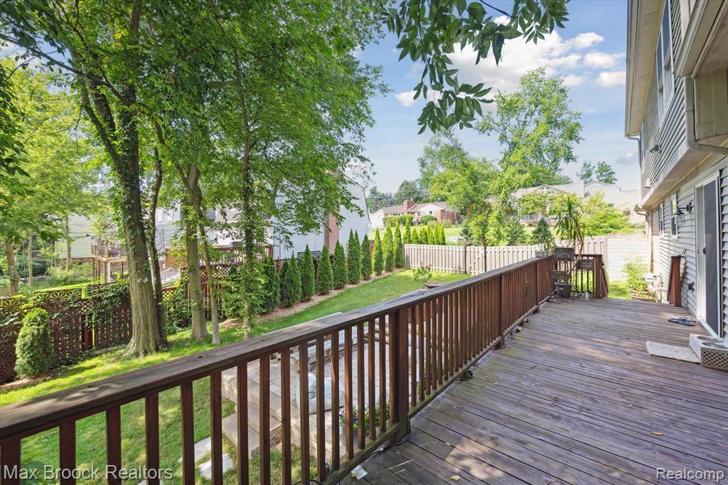 5745 Eastman Boulevard, West Bloomfield, MI 48323 — Photo 62