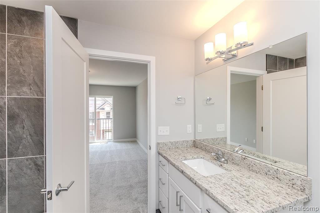 25495 GRANDVIEW Lane, 25, Novi, MI — Photo 42