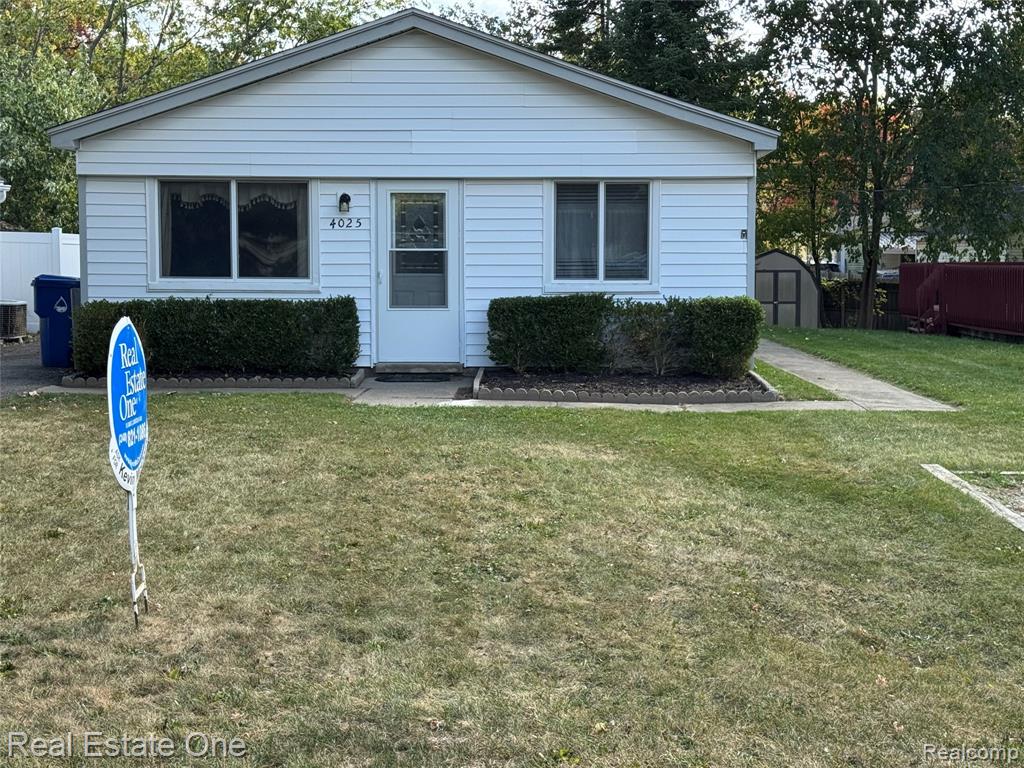 4025 Cresthaven Drive, Waterford, MI 48328 — Photo 20
