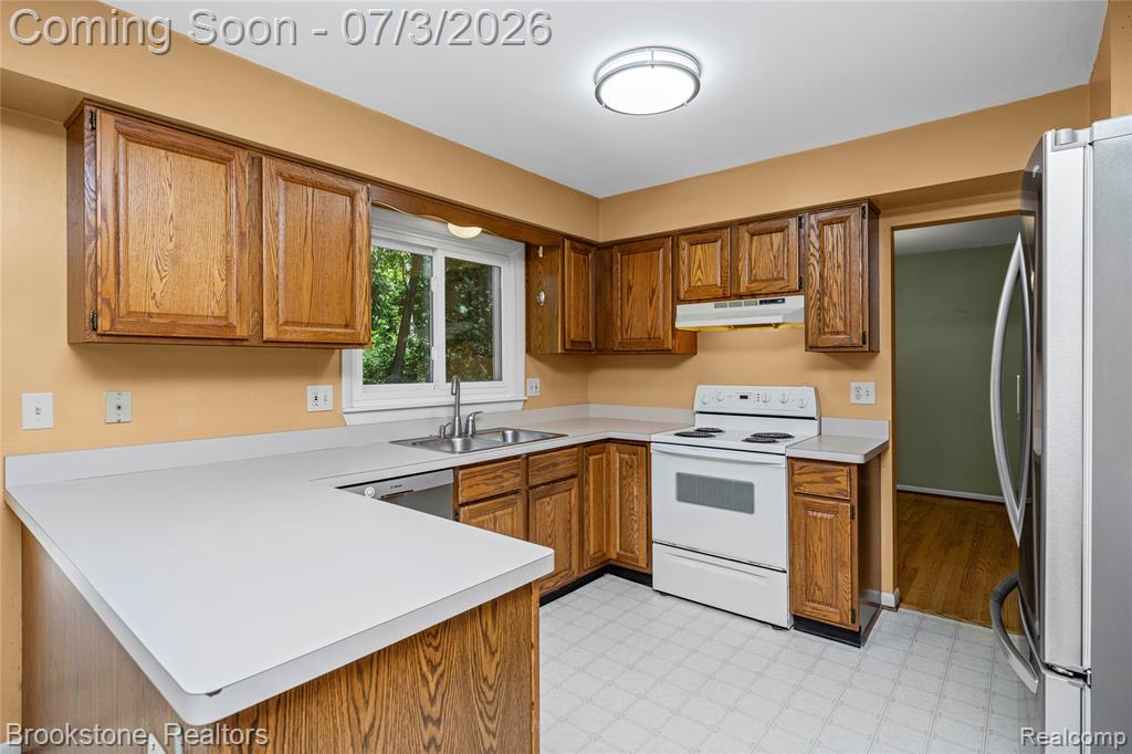 312 Burr Oak Drive, Ann Arbor, MI 48103 — Photo 10