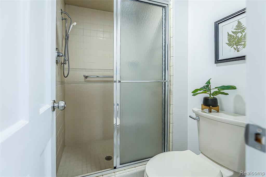 1937 Alhambra Drive, Ann Arbor, MI 48103 — Photo 35