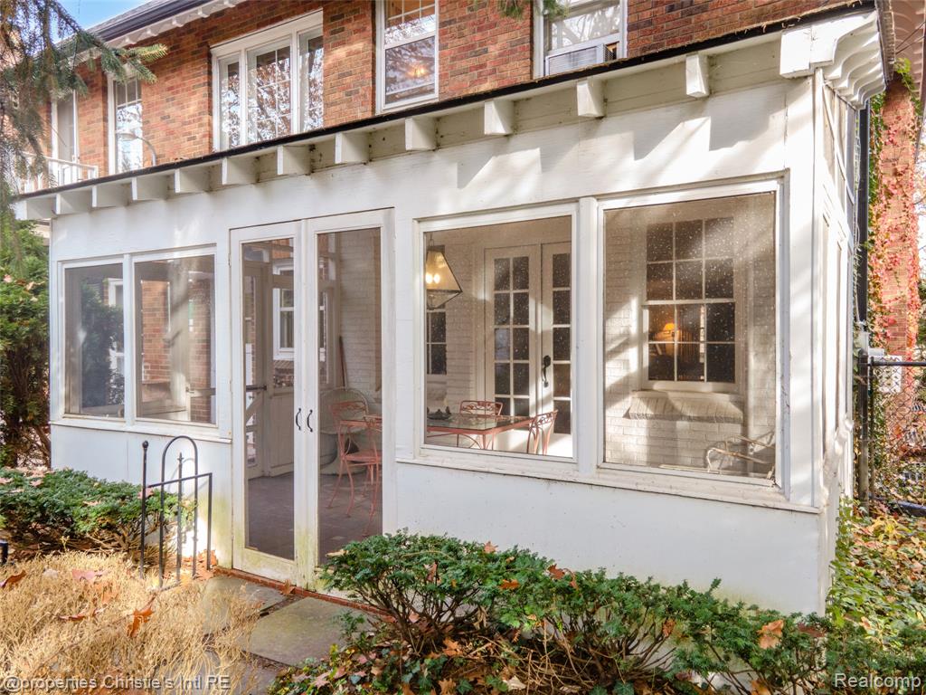 19635 Shrewsbury Road, Detroit, MI 48221 — Photo 72
