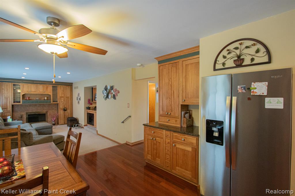 19170 Dawnshire Drive, Brownstown, MI 48193 — Photo 14