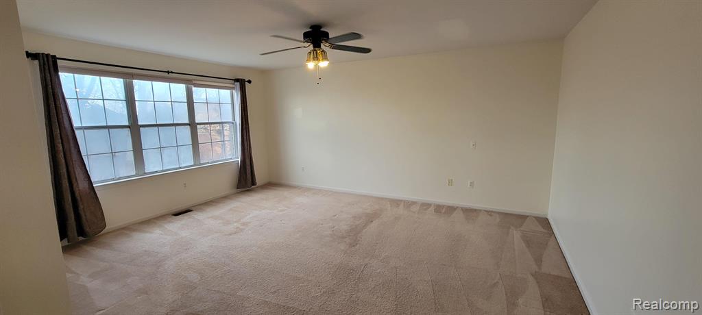 543 ARLINGTON Drive, Rochester Hills, MI 48307 — Photo 3
