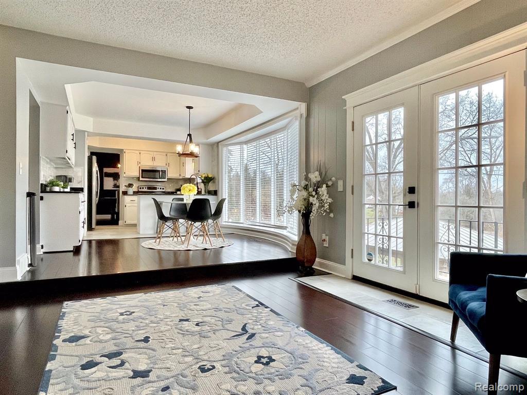 5126 Glengate Road, Rochester, MI 48306 — Photo 18