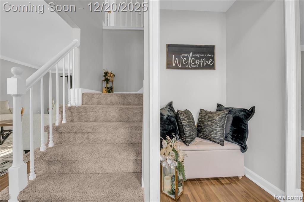 518 Charing Cross Drive, Grand Blanc, MI 48439 — Photo 6