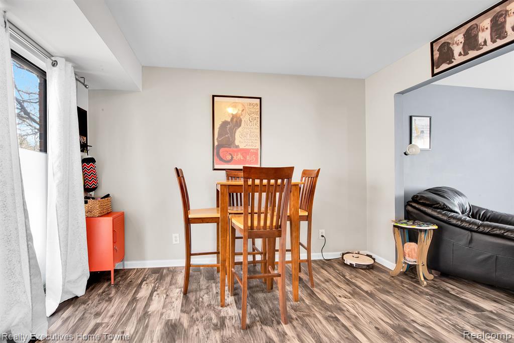 40856 HIGHPOINTE Drive, 16, Clinton Twp, MI 48038 — Photo 5