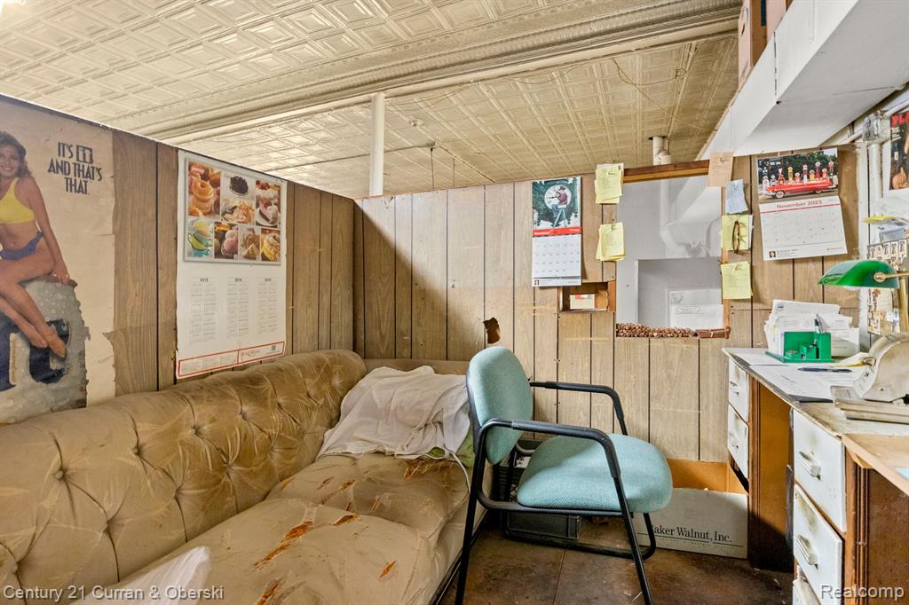 736 E STATE FAIR RD, Highland Park, MI 48203 — Photo 20