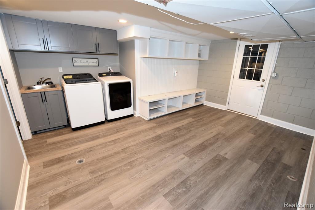 9497 Ellis Road, Clarkston, MI 48348 — Photo 20
