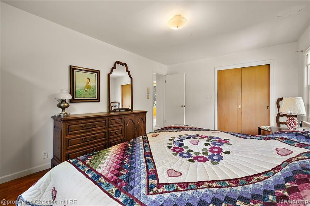 5252 Doherty Drive, West Bloomfield, MI 48323 — Photo 22