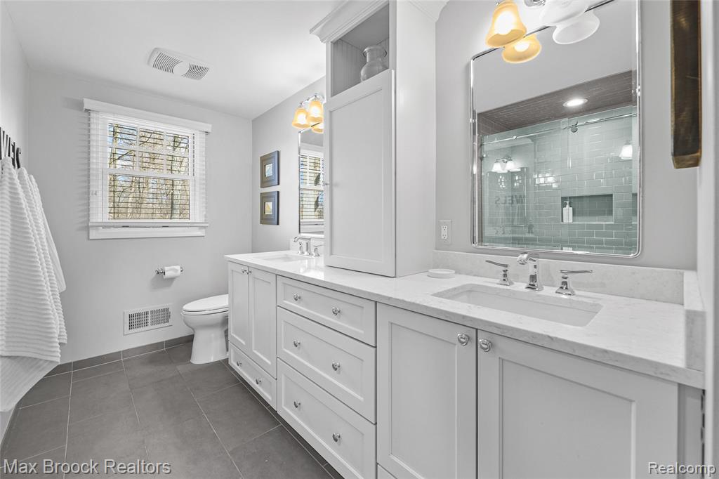 5275 Brookdale Road, Bloomfield Hills, MI 48304 — Photo 54