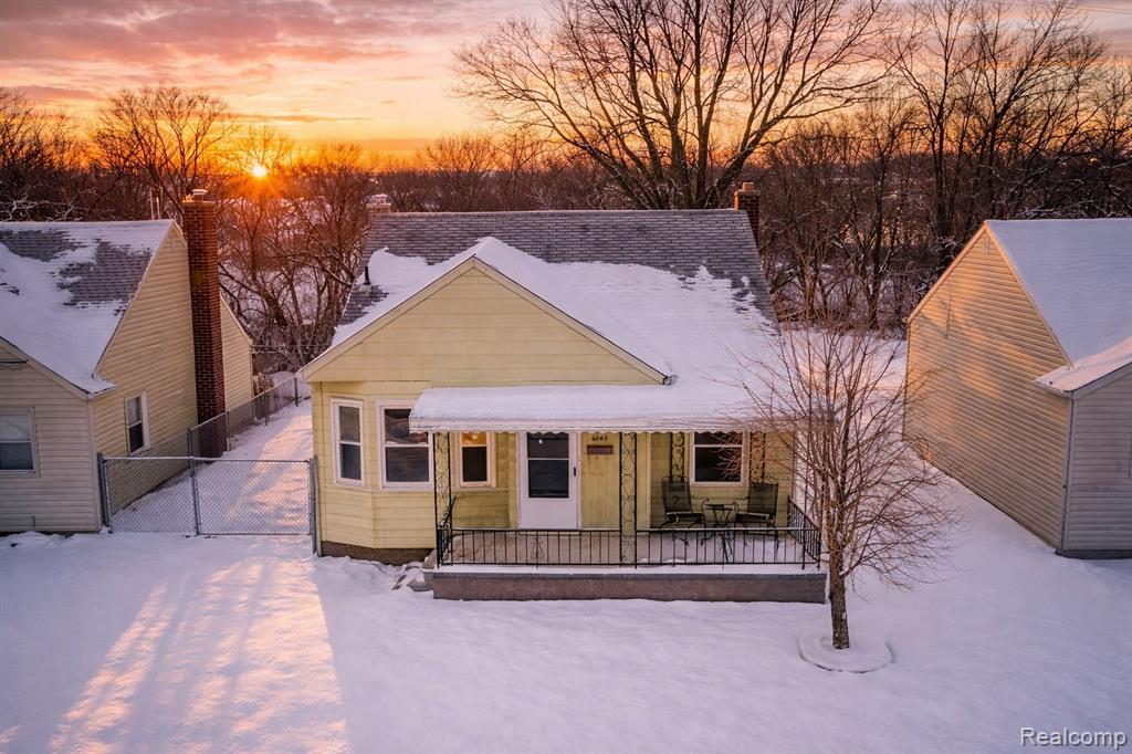 6042 Banner Street, Taylor, MI 48180 — front exterior