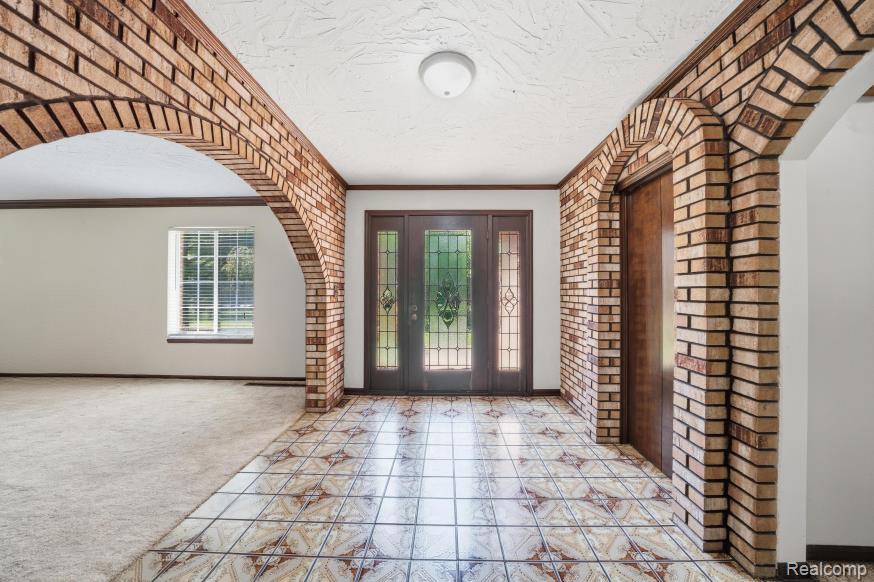 7020 Rattalee Lake NW, Clarkston, MI 48348 — Photo 11