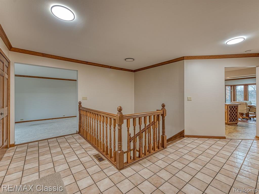 9415 N TERRITORIAL Road, Plymouth, MI 48170 — Photo 4