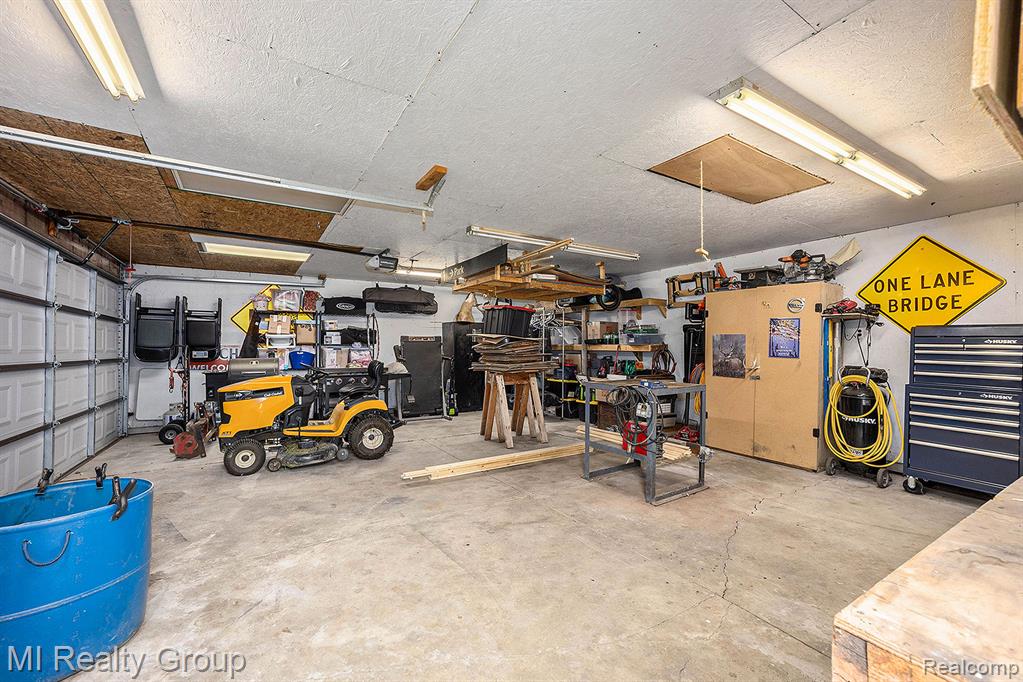 7520 Starville Road, Cottrellville, MI — Photo 20