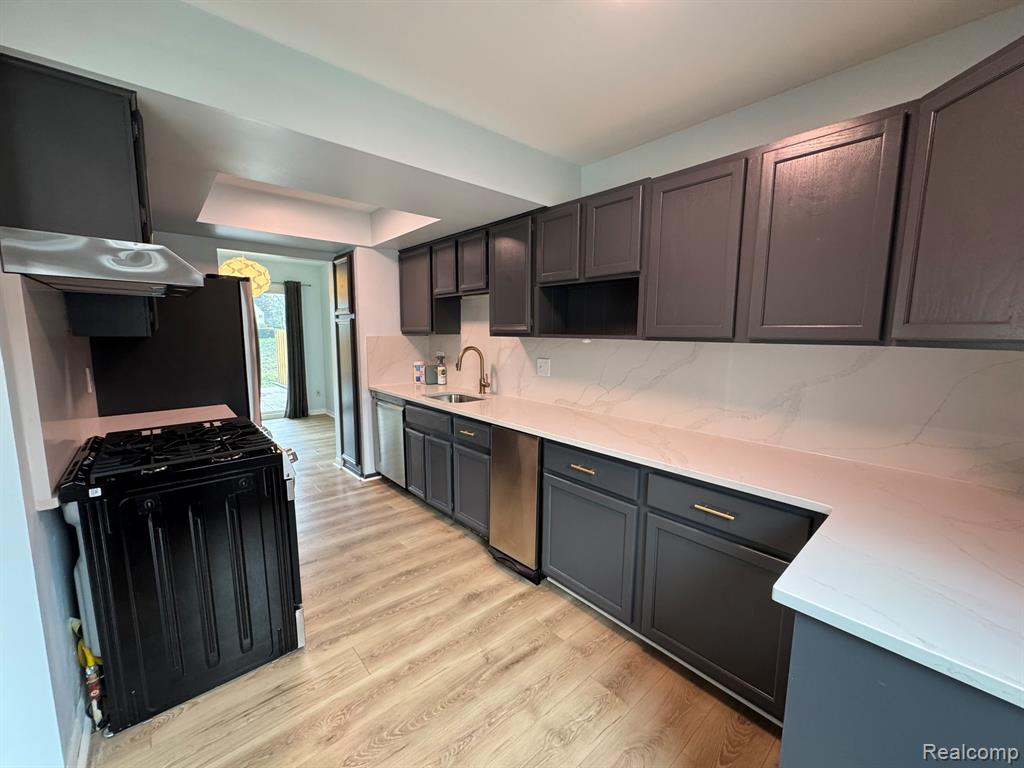 3367 Burbank Drive, Ann Arbor, MI 48105 — Photo 5