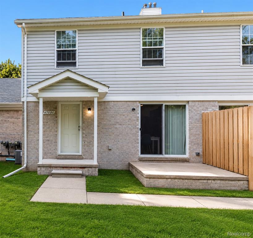 47086 Auburn Court, Utica, MI 48317