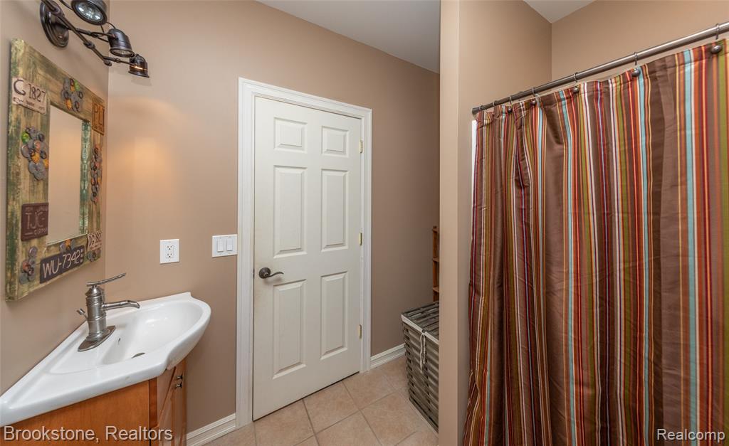 4628 COASTAL PKWY, White Lake, MI — Photo 67
