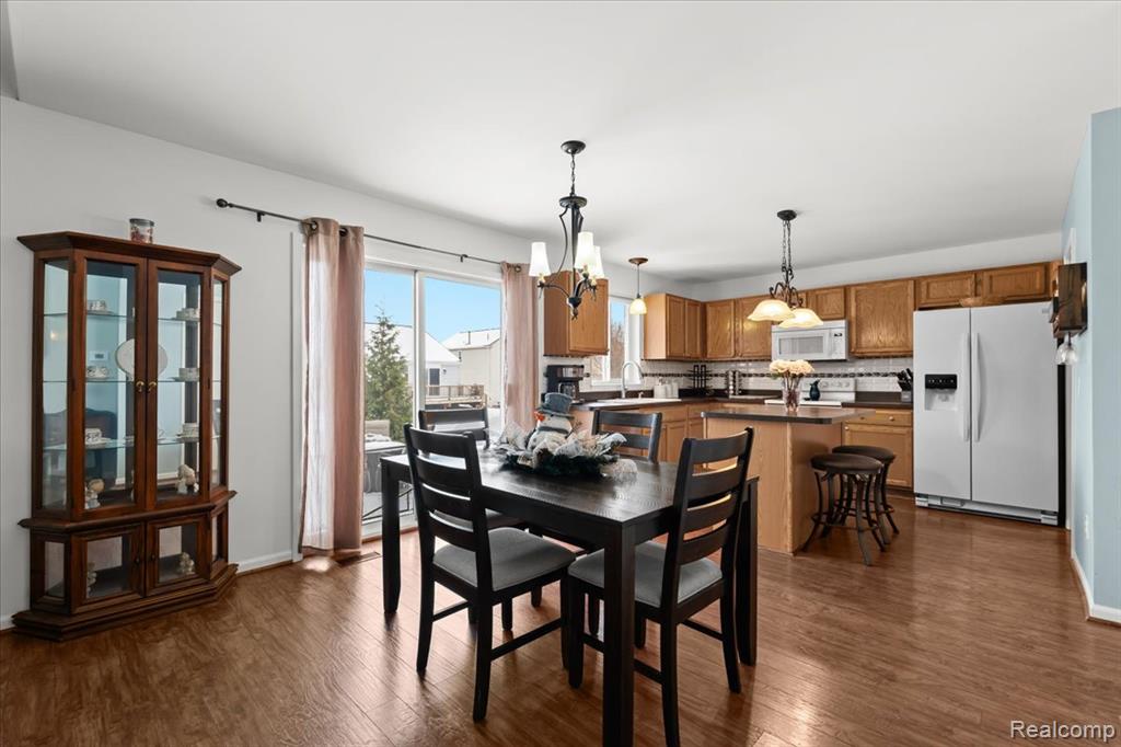 5071 Meadow Crest Circle, Holly, MI 48442 — Photo 8