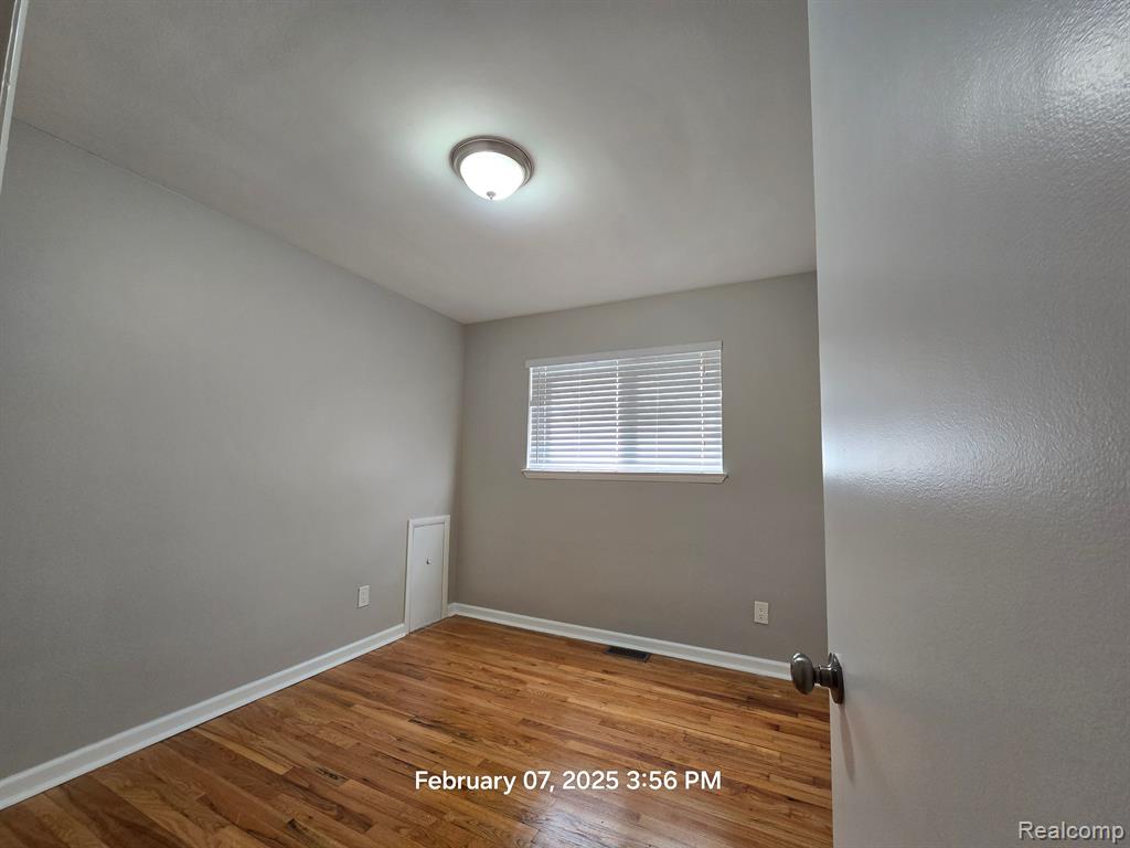 6452 ROCKDALE, Dearborn Heights, MI 48127 — Photo 3