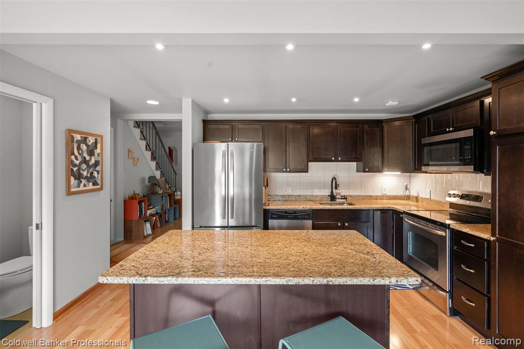 19611 Neptune Court, 278, Northville, MI 48167 — Photo 17