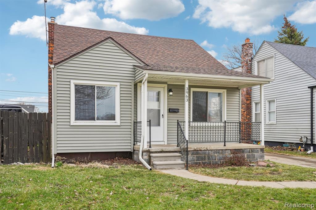 3963 S Hubbard Street, Wayne, MI 48184 — Photo 2