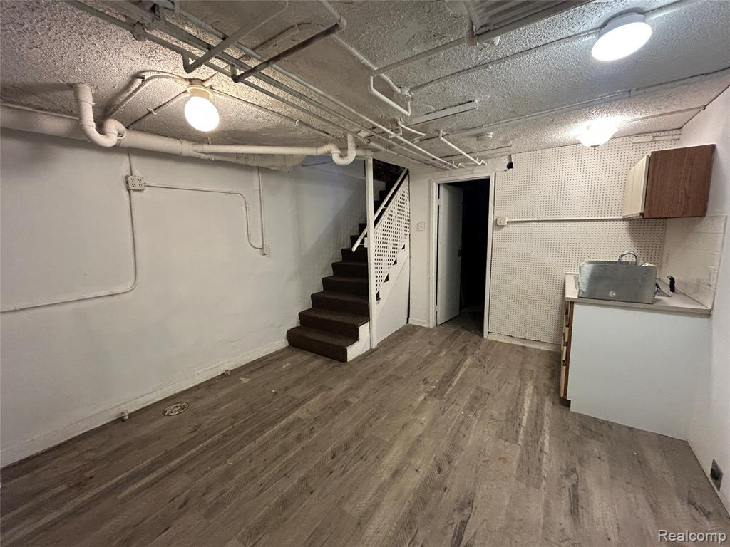 56 N Huron Street, Ypsilanti, MI 48197 — Photo 12