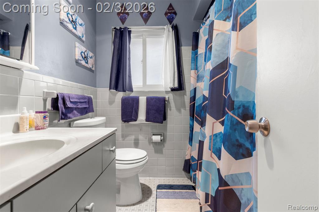 8512 Norborne Avenue, Dearborn Heights, MI 48127 — Photo 18