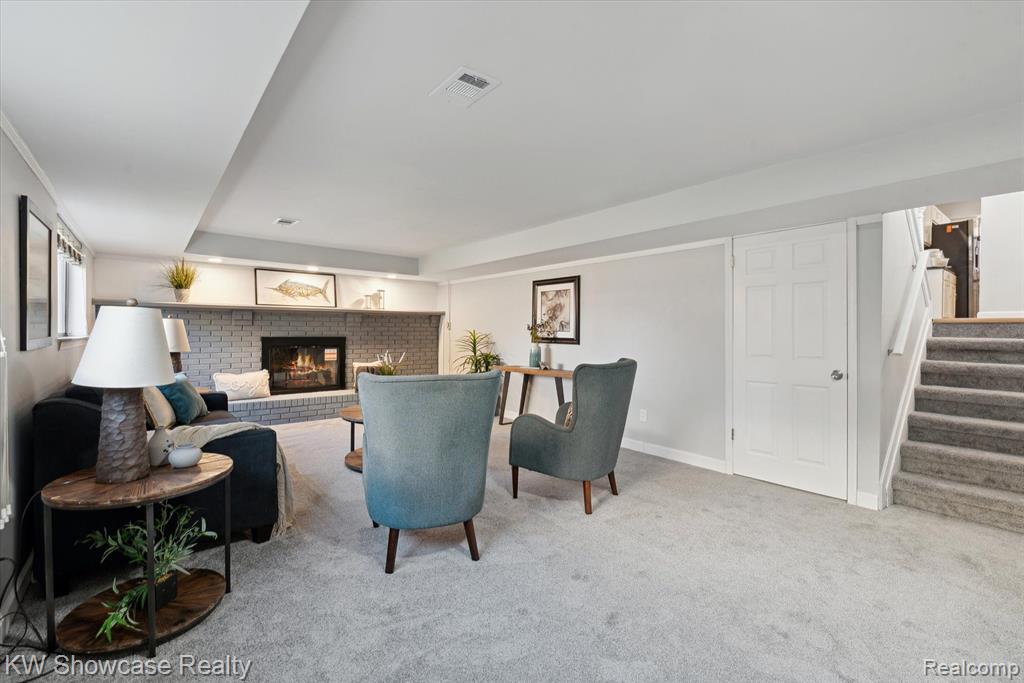 44048 Harsdale Drive, Canton, MI 48187 — Photo 41