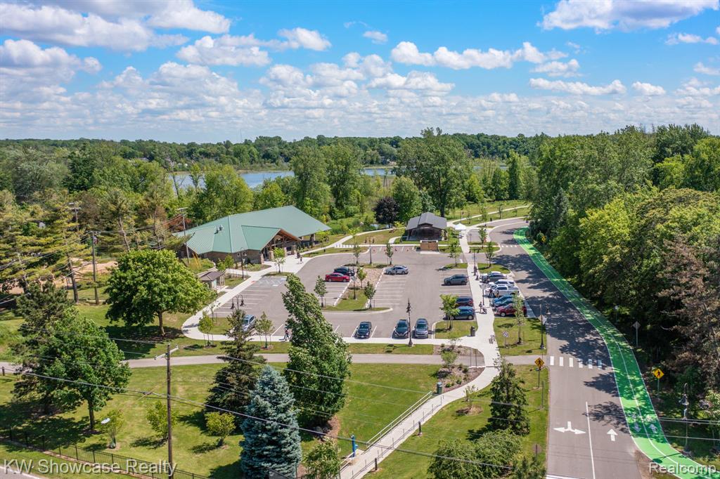 1815 E Lake Drive, Novi, MI 48377 — Photo 15