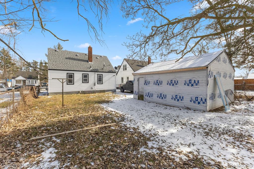9069 Pierson Street, Detroit, MI 48228 — Photo 25