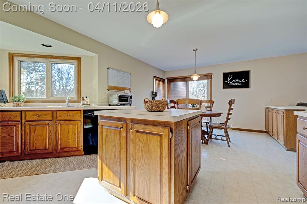 6400 Oak Hill Road, Ortonville, MI 48462 — Photo 15